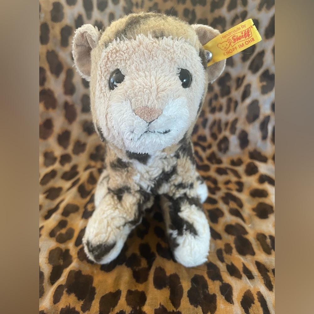 Steiff Bengal Tiger older well loved, cuddly